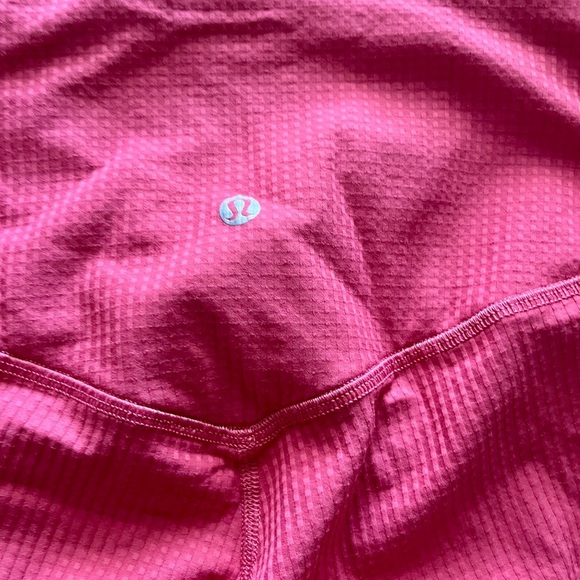 Lululemon V-Waist Yoga Textured Tight - Vintage Rose - size 6 - Picture 5 of 5
